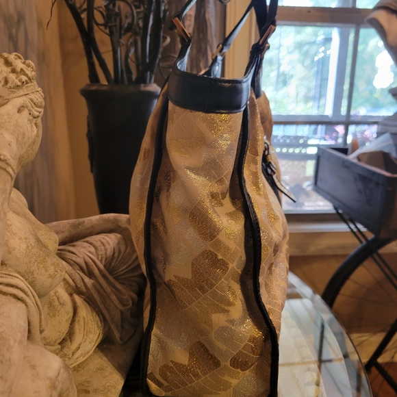 L.A.M.B. by Gwen Stefani Gold Glam Satchel Shoulder Tote Luxury Designer #551 - Picture 9 of 17